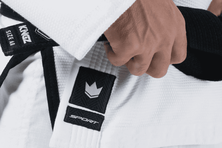 how to tie a belt on a gi