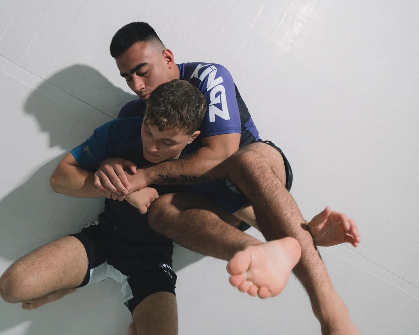 No-Gi BJJ Explained: Rules, Gear, and How It Differs from Gi Training