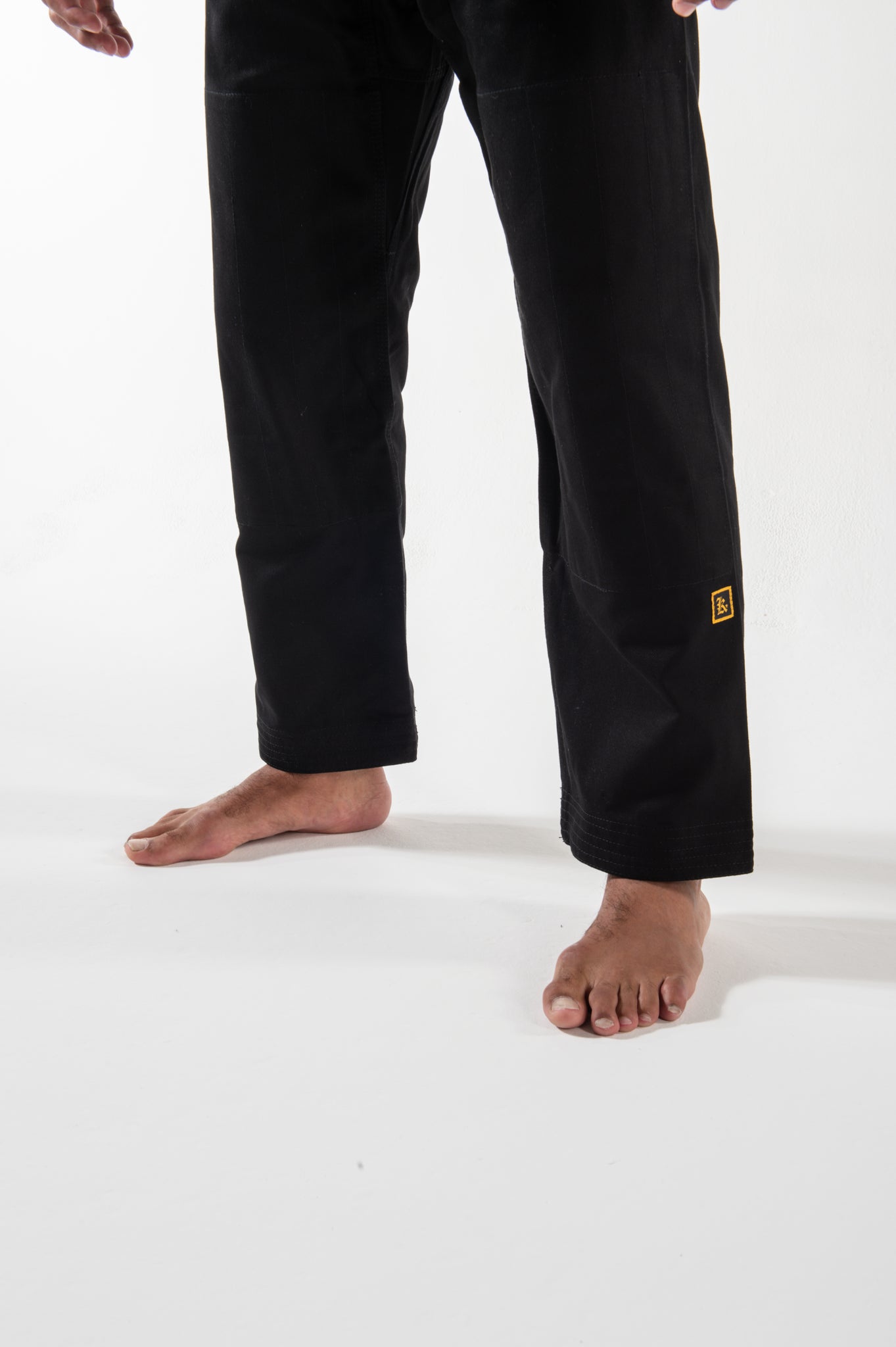 Comp 450 V6 Gi - Black (2023 version)