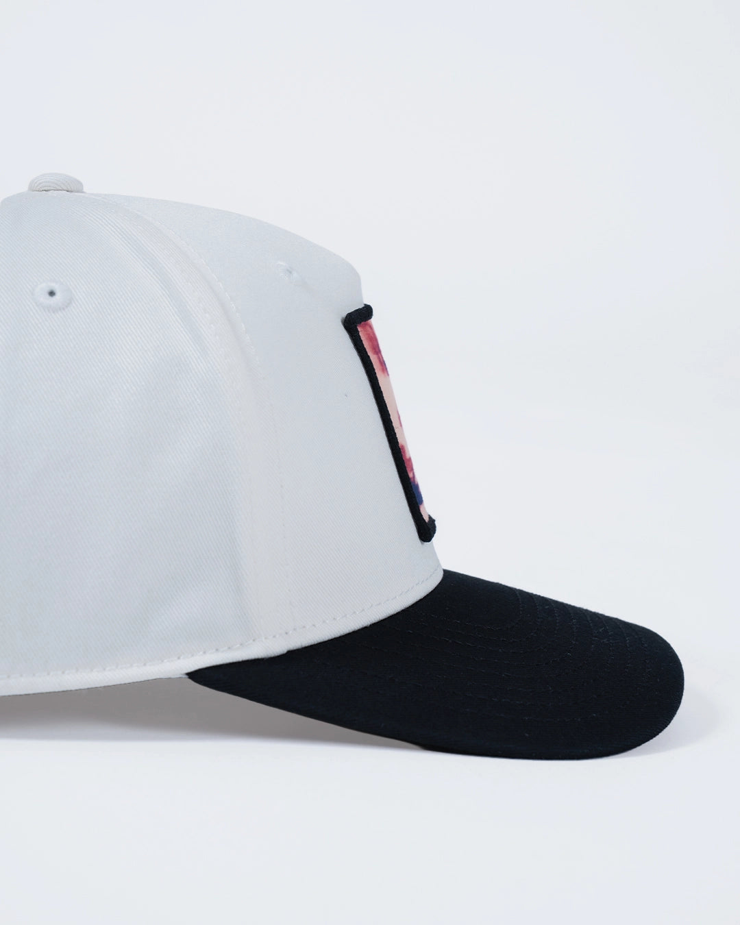 Kingz Motion Snapback - Cream/Black