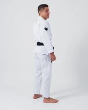 Kingz Balistico 4.0 BJJ Gi White - Upper Body Side View Crown Shield Shoulder Patch Detail