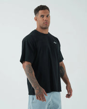 Kingz_Script Tee_Black_Men_KZTS66_04