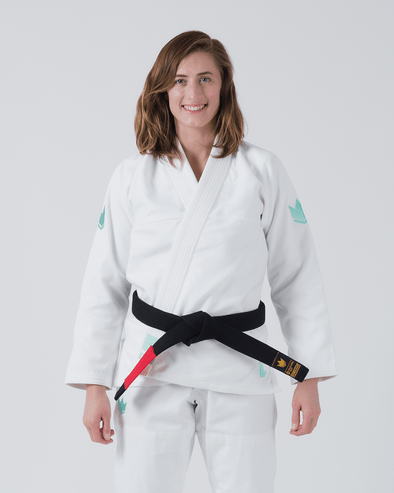 The ONE Jiu Jitsu Gi pour femmes - Édition Sage Mint - Blanc