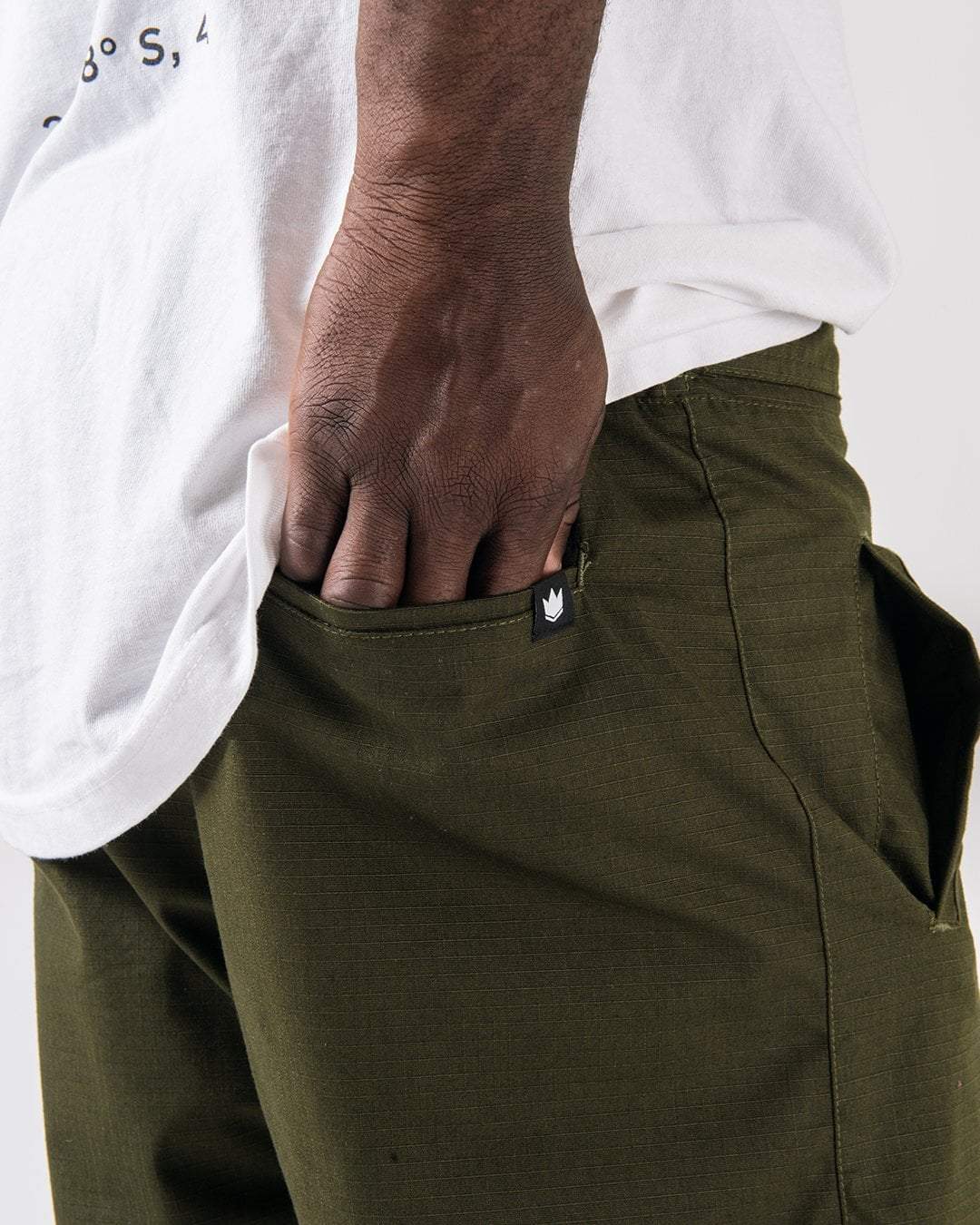 Cargo Pants With Side Pockets Military Green | CÉSAR&CHARLES